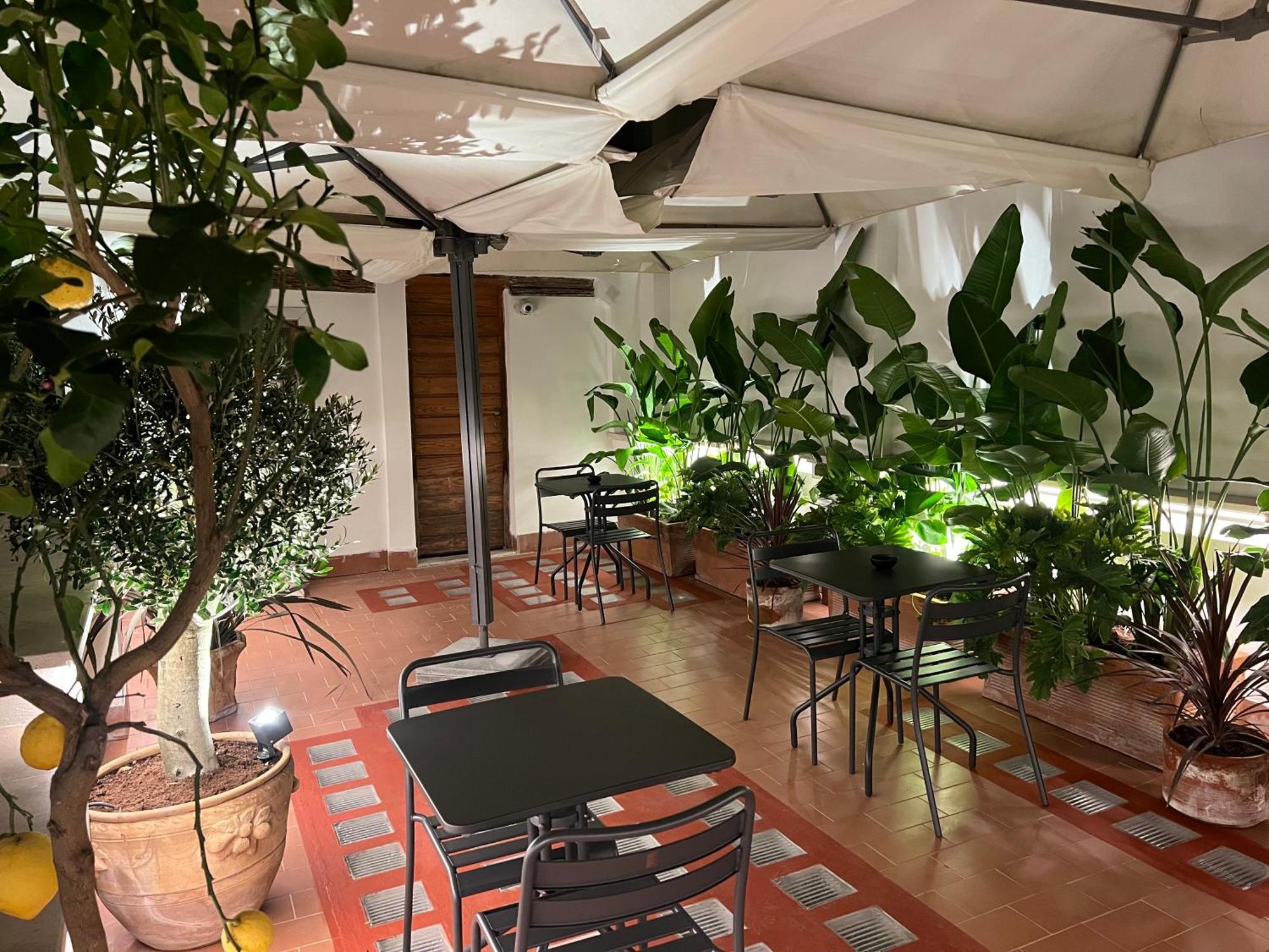 Hotel Affreschi Al Pantheon Rom Exterior foto